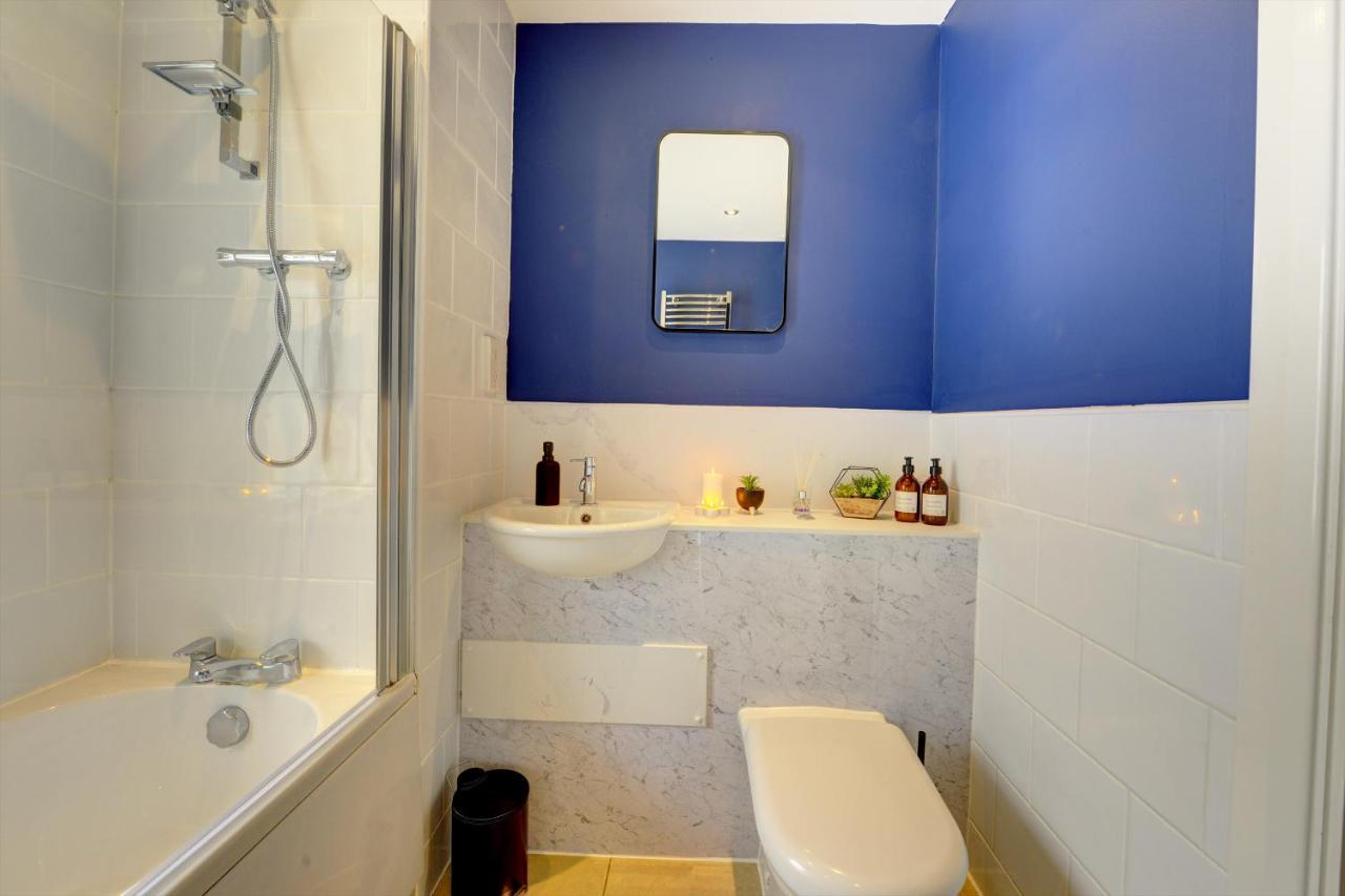 Spacious - Penthouse 2 Bed Apartment With Secure Allocated Parking شيفيلد المظهر الخارجي الصورة